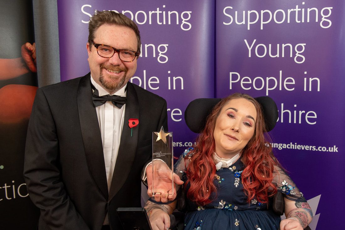 stephen-hopwood-with-unsung-hero-lauren-doherty_orig